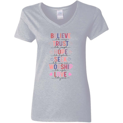 BELIEVE LIKE MARY, LOVE LIKE JESUS | Ladies t-Shirt